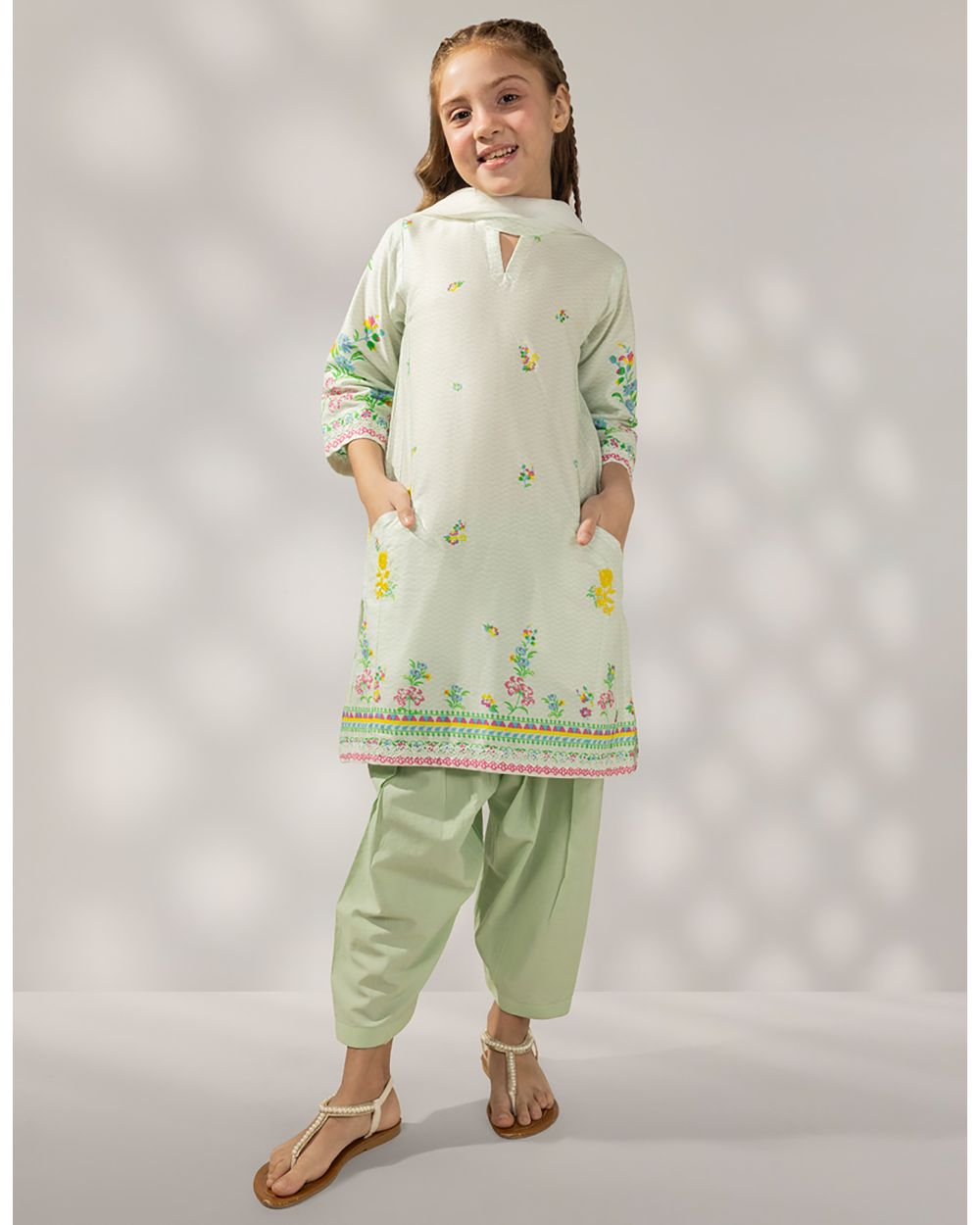 JGK-W-JGP-25-1611 FB/FLORAL JOY-2