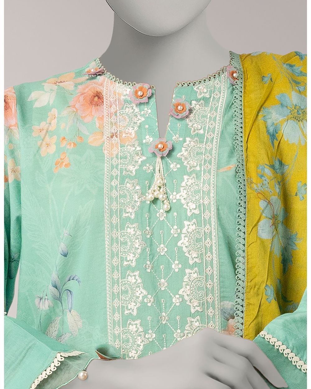 JLAWN-S-26-3753 SOFT FLORALS-3