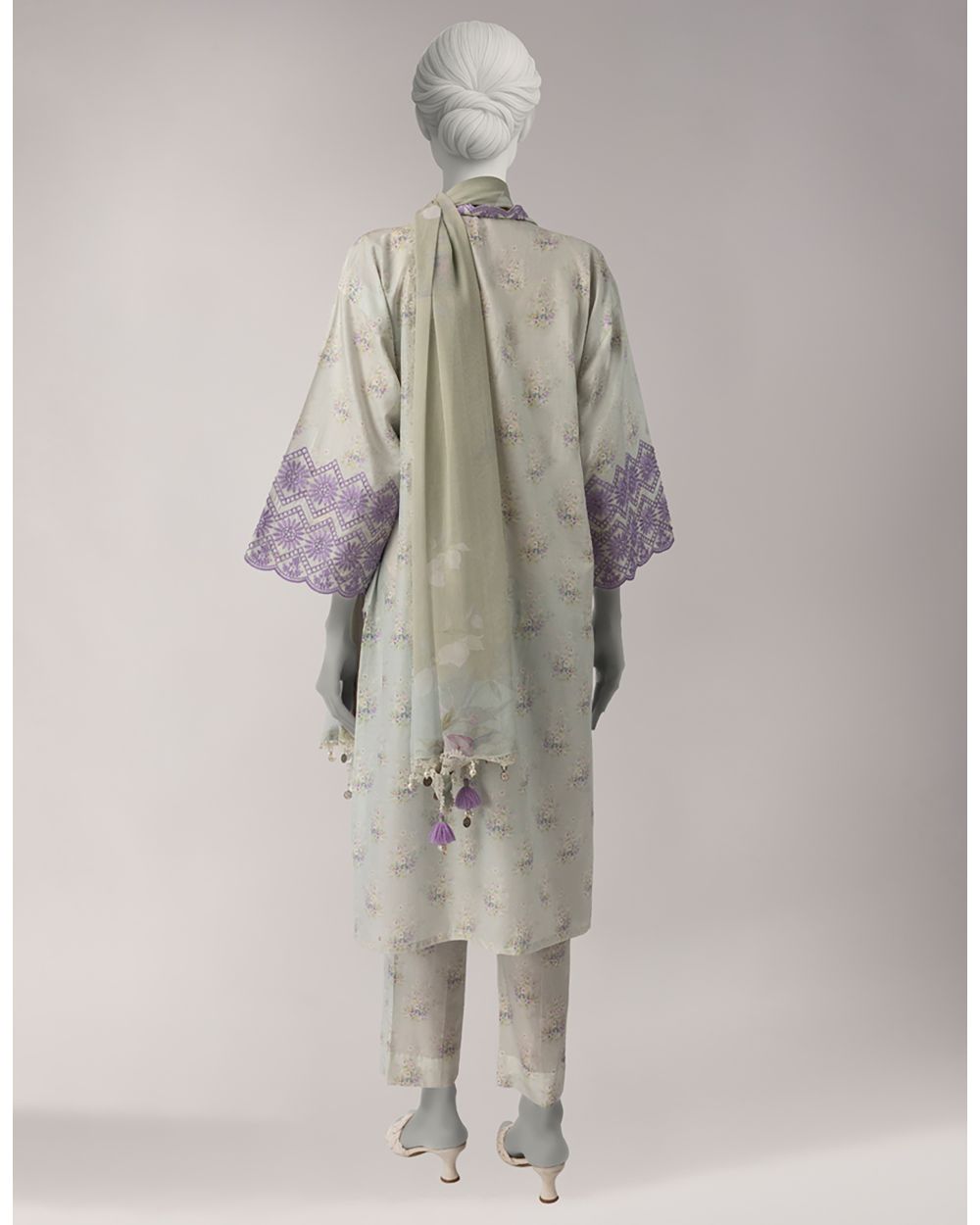 JLAWN-S-26-3767 FLORAL MYSTIC-5