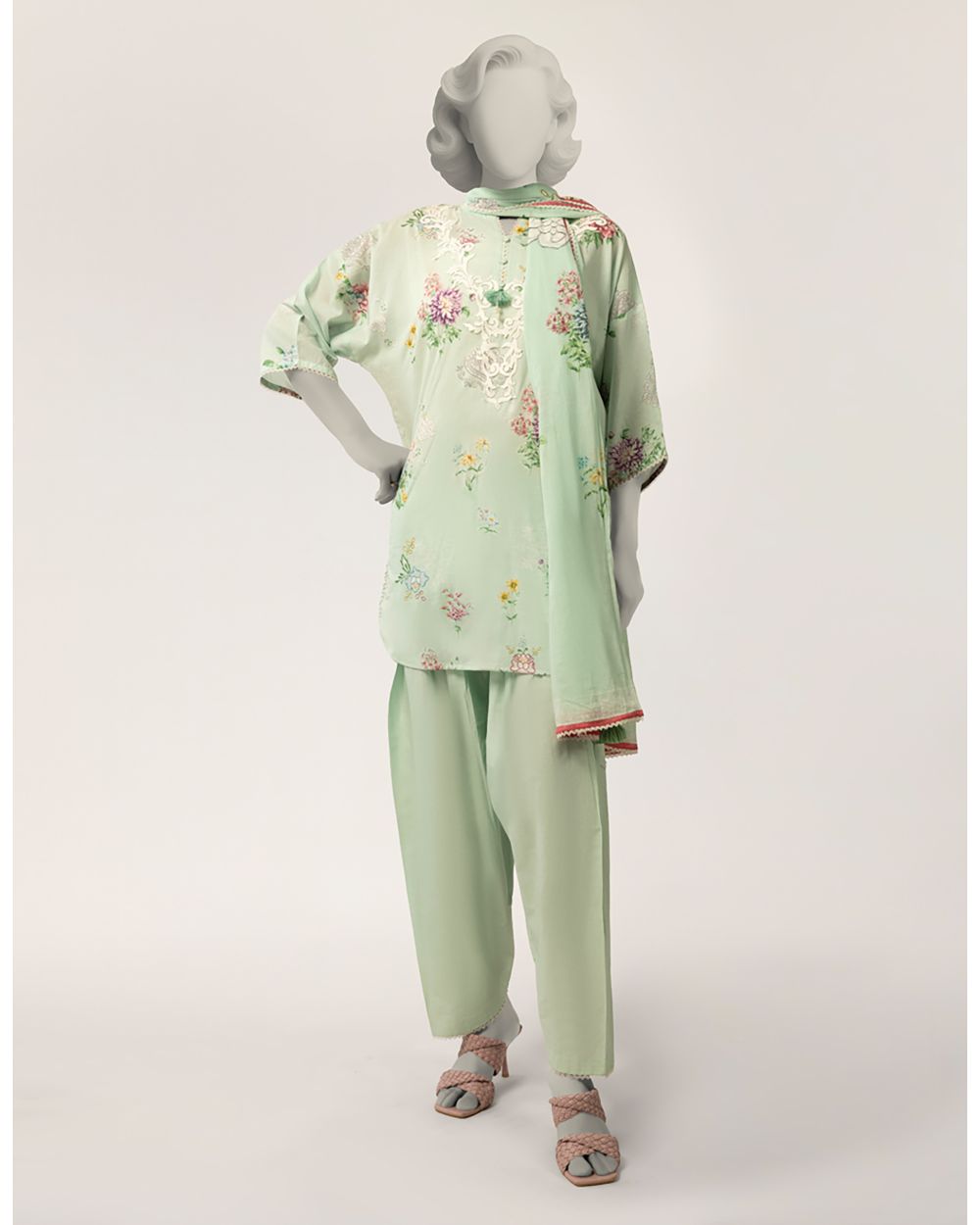 JLAWN-S-26-513/S VINTAGE BLOOM-02