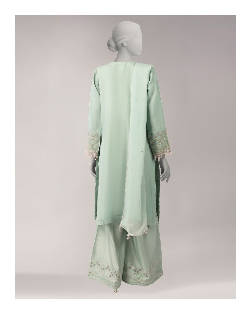 JLAWN-S-JFU-26-722 FB/FALAK-1
