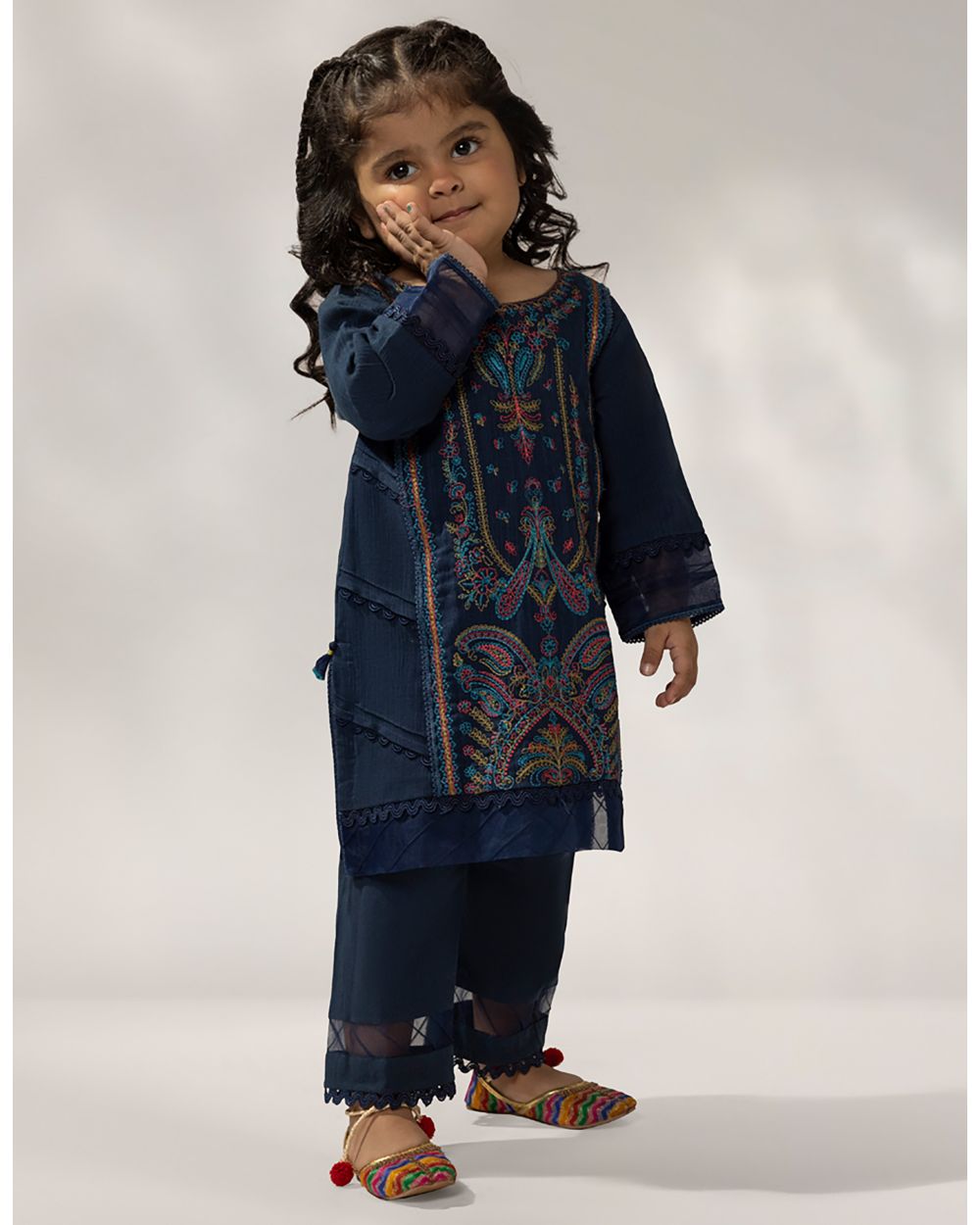 JIK-W-JIST-25-5816 FB/THREADS-I-04