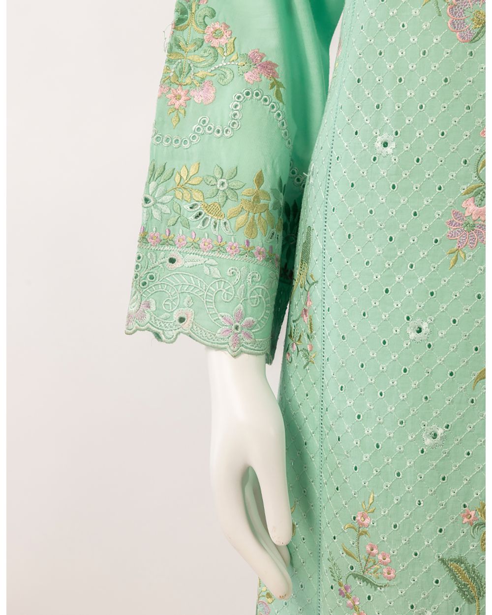 JLAWN-S-26-499/S SCHIFFIL-B-04