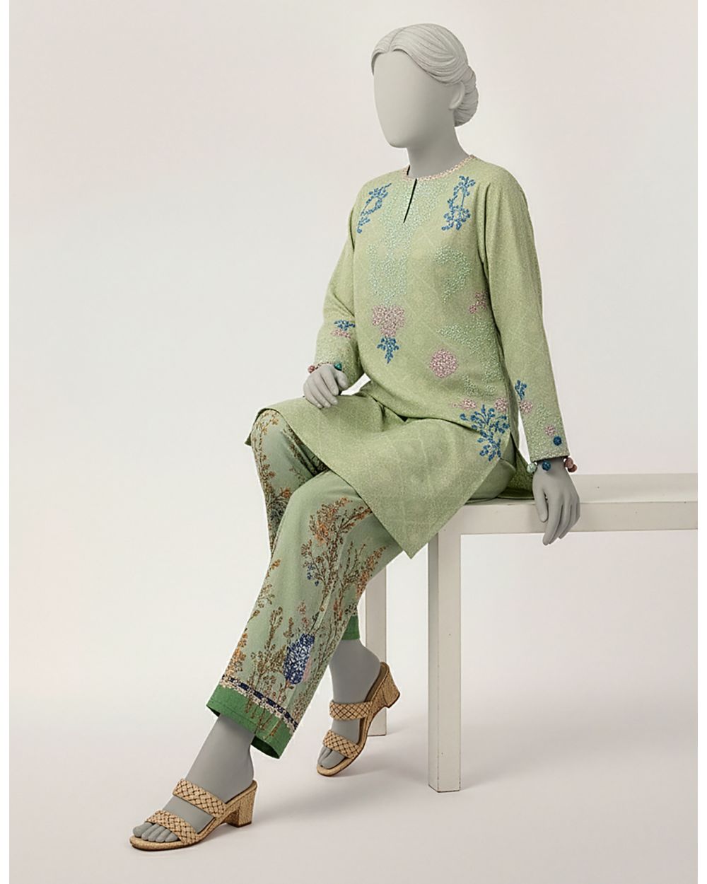 JLAWN-S-JST-26-2376/S MYSTIC MOTIF-02